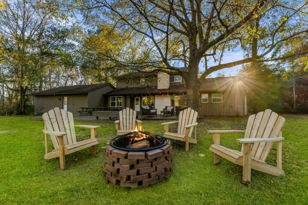 12 Airbnb Listing Tips to Boost Bookings & Revenue — A Levi Homes Guide 3 breakfast with a view bbq firepit golf course FHD resize 42